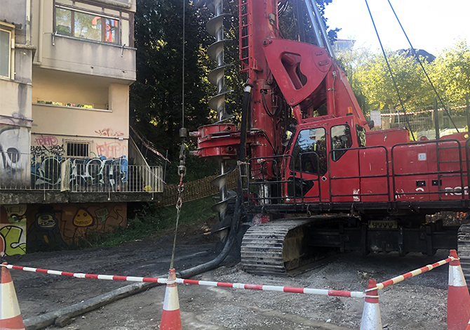 Máquina cimentando con pilotes Rodiostar de Rodio Kronsa